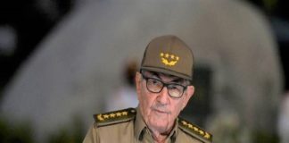 Raúl Castro entrega el poder del Partido Comunista de Cuba