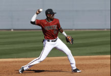 Geraldo Perdomo el primero en debutar esta temporada en MLB