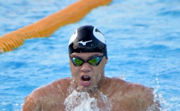 Josué Domínguez impone récord absoluto en 100 metros pecho