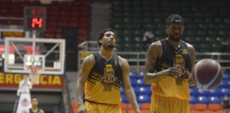Guerrero y Williams guían al GUG a romper su racha negativa