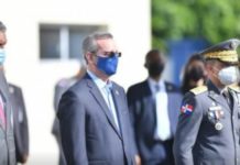 Luis Abinader pone en retiro a 350 oficiales; hay 62 coroneles