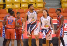 Mitchell y Polanco se combinan para conducir a Pueblo Nuevo a su tercer triunfo