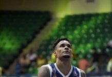 Pueblo Nuevo pica delante en la final del Baloncesto Superior de Santiago