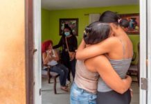 Sobreviviente de bebida adulterada: “Esto es como un fuego que te entra en el cuerpo”