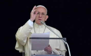 El Papa Francisco dijo que la «crisis social y económica es muy grande»