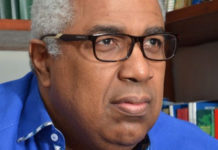 José Francisco Peña Guaba: “funcionarios están pagando favores sexuales con los recursos públicos”