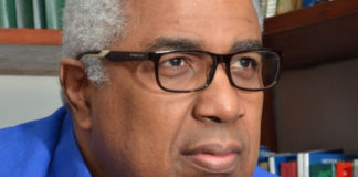 José Francisco Peña Guaba: “funcionarios están pagando favores sexuales con los recursos públicos”
