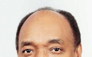 Defiende labor periodística, pero ve valiente denuncia cura