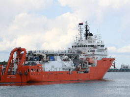 Encuentran los restos, que serían del submarino de la Armada indonesia desaparecido con 53 personas a bordo