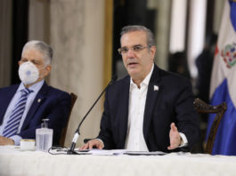 Presidente Abinader plantea diálogo nacional con sectores productivos para crear 600 mil empleos