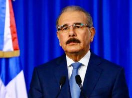 Danilo Medina tiene su dinero invertido en viviendas, muebles y obras de arte