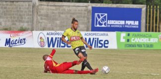 Gol de Kelvin Durán provoca empate entre Moca FC y Atlético Vega Real