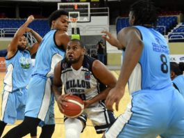 El Millón saborea el dulce de la victoria ante Los Prados en el TBSDistrito 2021