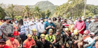 Labor impecable de héroes salvó turistas varados en teleférico PP
