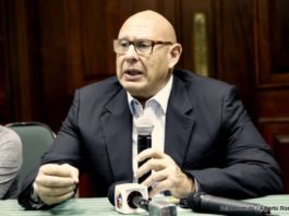 Senador pide declarar de urgencia Ley de Extinción de Dominio “para recuperar dinero robado al Estado”