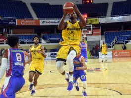 Los Suero vuelven a causar estragos contra San Lázaro en la serie final del TBSDistrito 2021
