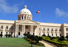 Gobierno Dominicano decreta severo plan de austeridad