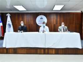 Salud Pública: 70% de pacientes en UCI no había recibido vacuna anticovid