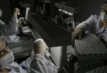 A quince meses de iniciada la pandemia, la única lección es que el virus continúa entre nosotros