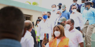 Presidente Abinader considera que la jornada especial de vacunación comunitaria es ejemplo a seguir