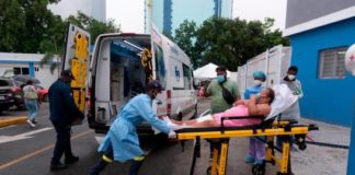 Trece centros médicos del Gran Santo Domingo sin disponibilidad en UCI para pacientes COVID-19