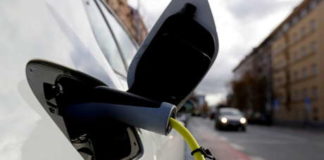 Ventas de coches eléctricos se disparan en Europa a medida que la región se prepara para abandonar la gasolina y el diésel