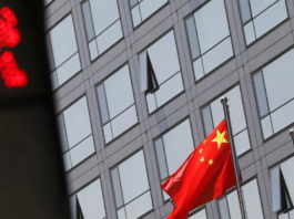 China amenaza con un contraataque «frontal» después de que EE.UU. imponga nuevas sanciones por la situación en Hong Kong