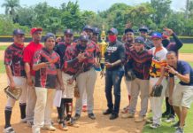 Con 8 equipos arranca torneo de softball “Día de los Padres” en la zona Oeste del Distrito Nacional