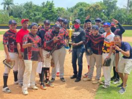 Con 8 equipos arranca torneo de softball “Día de los Padres” en la zona Oeste del Distrito Nacional