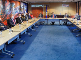 Valdez Albizu se reunió con la directiva de la Asociación de Bancos Múltiples de la República Dominicana (ABA)