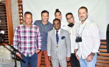 Entre Palos y Puros maridados con buena música y networking