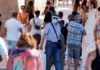 España vuelve al riesgo alto por coronavirus tras notificar 12.563 casos y 28 muertes