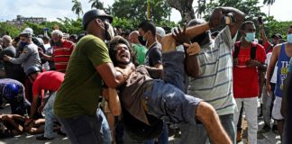 Los testimonios de violencia policial en las protestas sacuden Cuba