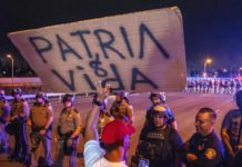 Dimite el viceministro del Interior de Cuba, en desacuerdo por el uso de fuerza excesiva contra los manifestantes