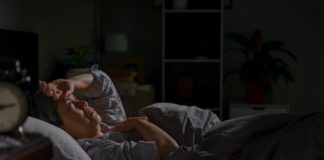 Son las 3 a.m. y estoy despierto. ¿Cómo me vuelvo a dormir? ¿Insomnio?