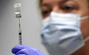 PRIMERA VACUNA COVID-19 APROBADA POR LA FDA