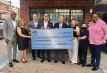Dominico-American Society of Queens recibe donación de US$10,000 dólares para el programa escolar de los niños de la comunidad