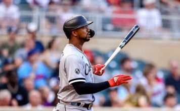 Jiménez pega 2 jonrones denuevo en triunfo de los Medias Blancas