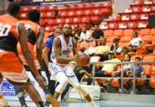 Metros vencen a Huracanes para su cuarto triunfo al hilo