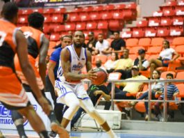 Metros vencen a Huracanes para su cuarto triunfo al hilo