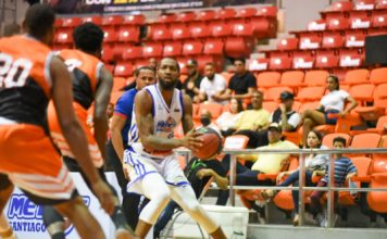 Metros vencen a Huracanes para su cuarto triunfo al hilo