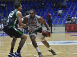 Huracanes vencen a Soles y siguen invictos en casa