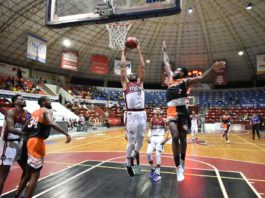 Roberts Jr comanda triunfo de los Indios sobre Huracanes