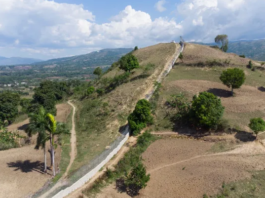 Alemana DW publica extenso reporte sobre muro de Abinader