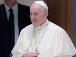 El Papa Francisco propone este ejercicio para emprender un camino de santidad