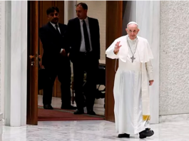 Interceptan en Italia una carta dirigida al papa Francisco con tres balas y un mensaje