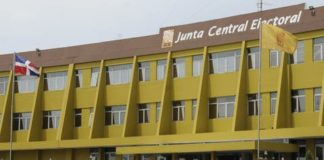 JCE prohíbe hacer campaña política a destiempo