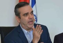 Sociólogo cree presidente Abinader está “solo” en el gobierno