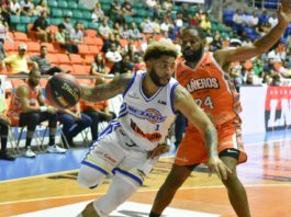 Metros solos en la cima; barren serie particular a los Cañeros