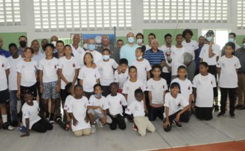 Celebran con éxito III Festival de Esgrima en La Vega